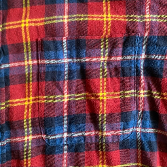 Uniqlo Plaid Flannel size XL - Picture 6 of 8